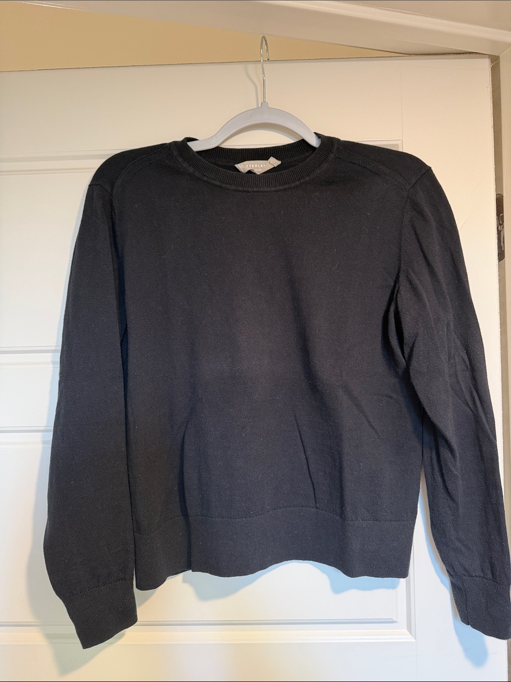 Everlane Black Men's Crewneck Sweatshirt